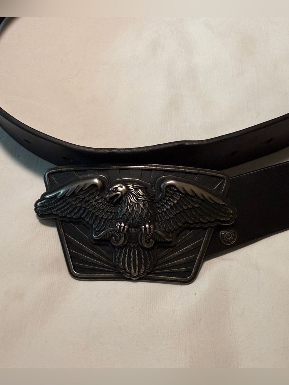 Levi’s Black Genuine Leather Eagle Belt Size Large 38-40 Men’s